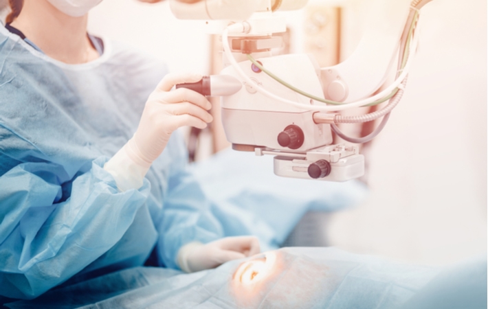 A patient undergoing Lasik eye surgery