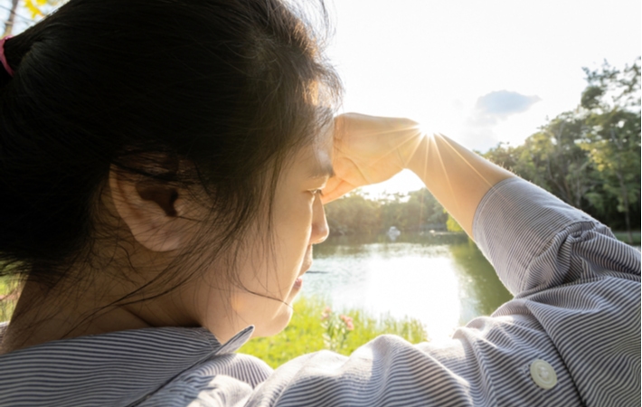 Can Sun Glare Damage Your Eyes?